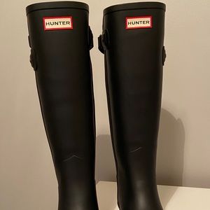 Authentic Black Matte Hunter Boots
